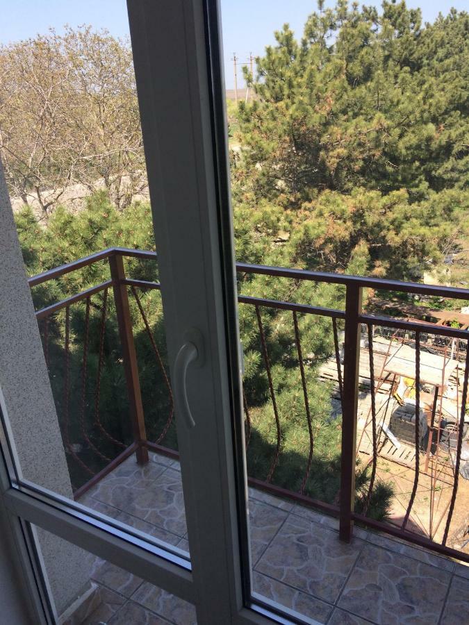 Hotel Paulina Falesti Exterior foto